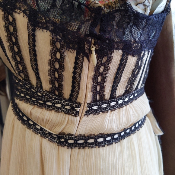 Cute & flirty Yoana Baraschi top - Picture 4 of 5